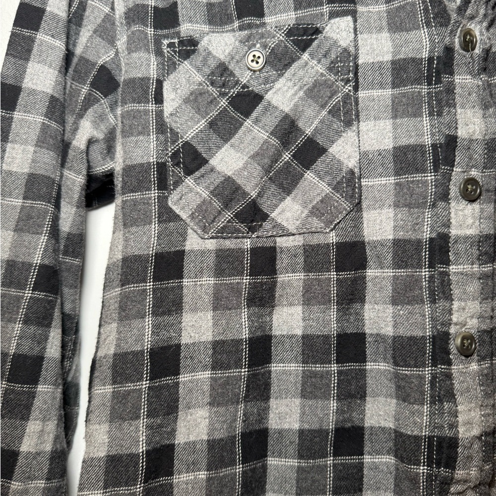 Arizona Jean Company Black and Gray Plaid Shirt - Picture 3 of 6